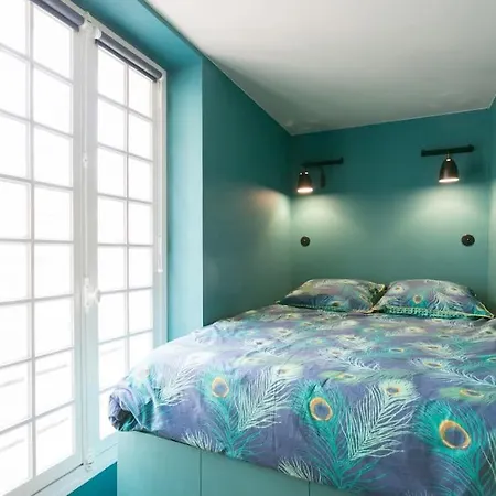 Romantic Brand New In Paris, Bathroom, Kitchen * Parijs