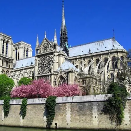 Апартаменты Romantic Brand New In Paris, Bathroom, Kitchen