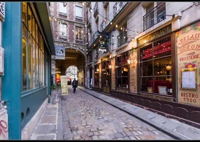 아파트 Romantic Brand New In Paris, Bathroom, Kitchen *